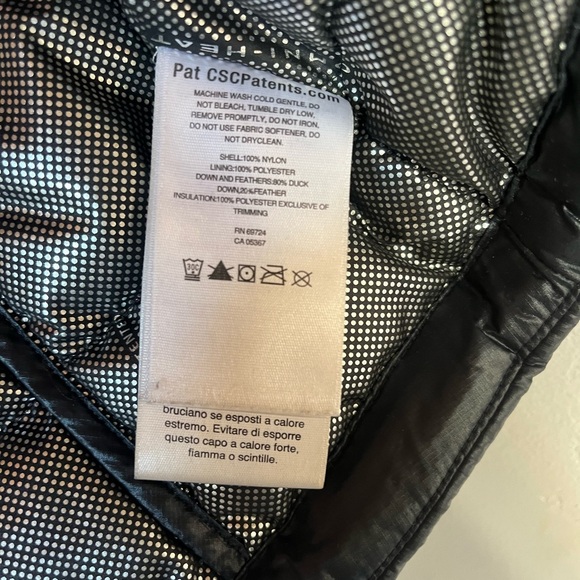 Black Columbia puffer vest with sheen. Insulated and warm. Omni heat technology. - Picture 2 of 4